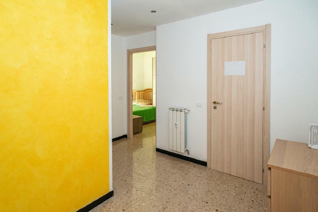 May Twins Home La Spezia Bagian luar foto